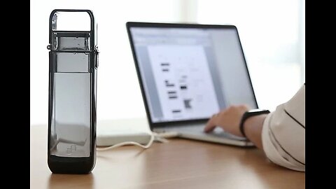 The Most Convenient One-Handed Never-Leaking Water Bottle for Everyday Use