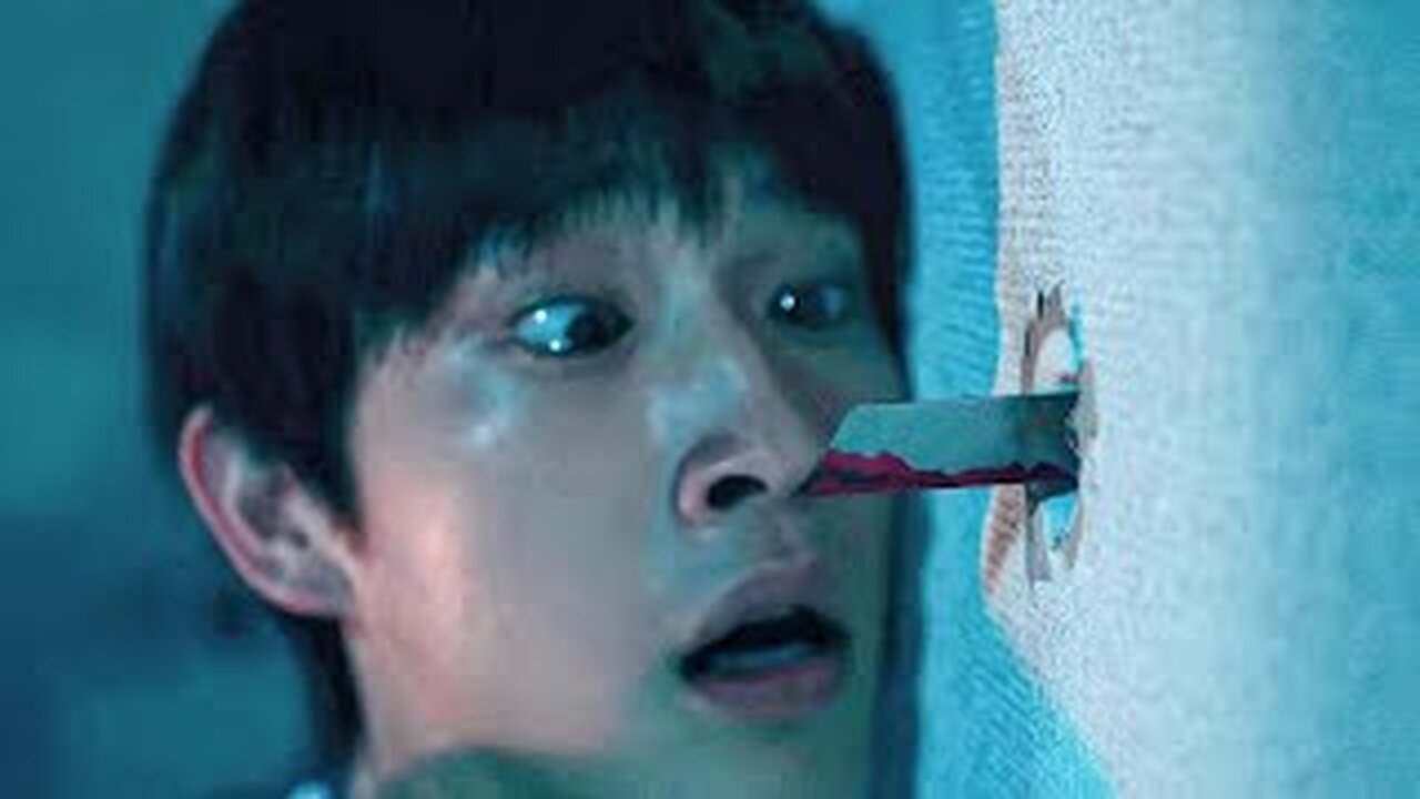 He Falls in Love with the Cute Serial Killer Next Door 😱 | Movie Explained