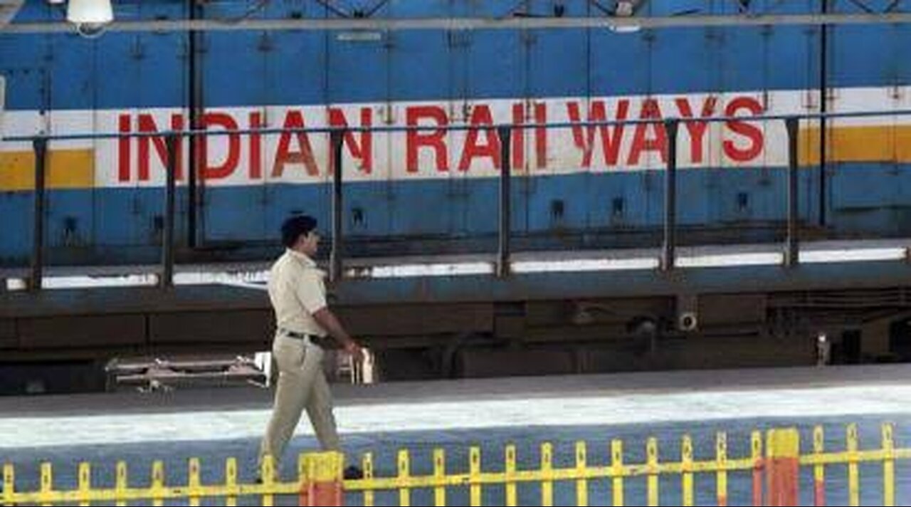 Incredible India: Where even mouse travel by train