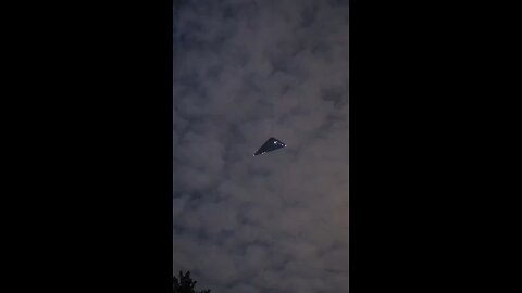 Joseph Martelli Niagara Falls, NY Clear video of a TR-3B UFO #tr3b #ufo