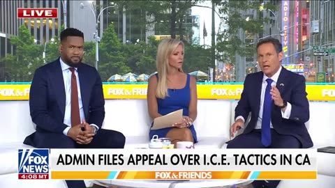 Tom Homan fires back at 'loser' heckler: 'BRING IT!'