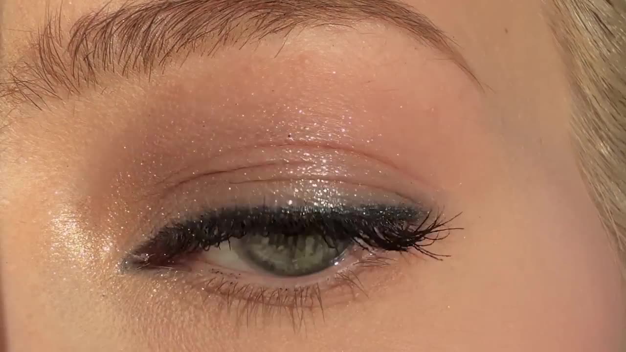 Full Face Makeup Tutorial - Soft Glam with Lavender Blush P7