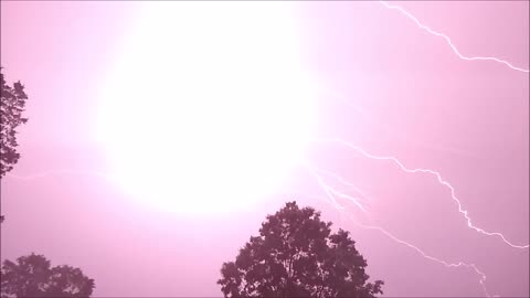MUSICAL LIGHTNING: