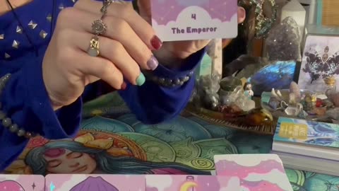 It’s TIME To GET CLEAR About What You FEEL You DESERVE, It Based On EGO Or LOVE?⚖️🦋 | Tarot Reading📗