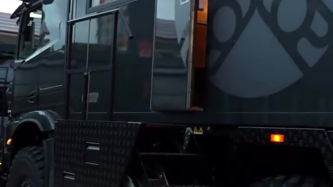 Mercedes Benz Camper