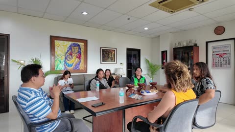 Meeting City Mayor & Children of Colonia Divina Village Farm School. PHILIPPINES EDEN PROJECT #Eden