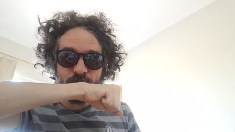 Conversas sobre o excelente They Live, do excelente John Carpenter