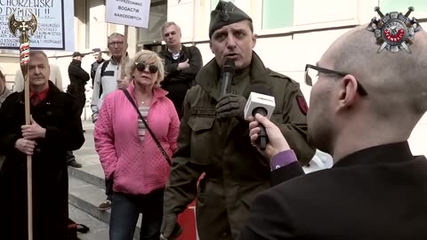 Uświadamiał Polaków... Teraz siedzi w areszcie za m.in. TE słowa - a w Polsce trwa grabież!