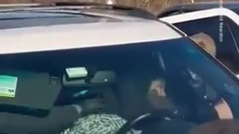 Illegal alien allegedly gets seizure as ICE tries to arrest him