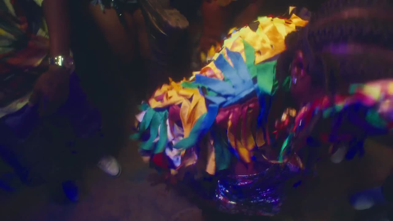 MOLIY,_Shenseea,_Skillibeng,_Silent_Addy_-_Shake_It_. 2025