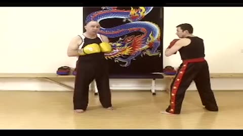 Essential Kickboxing Volume 1: Offensive Techniques