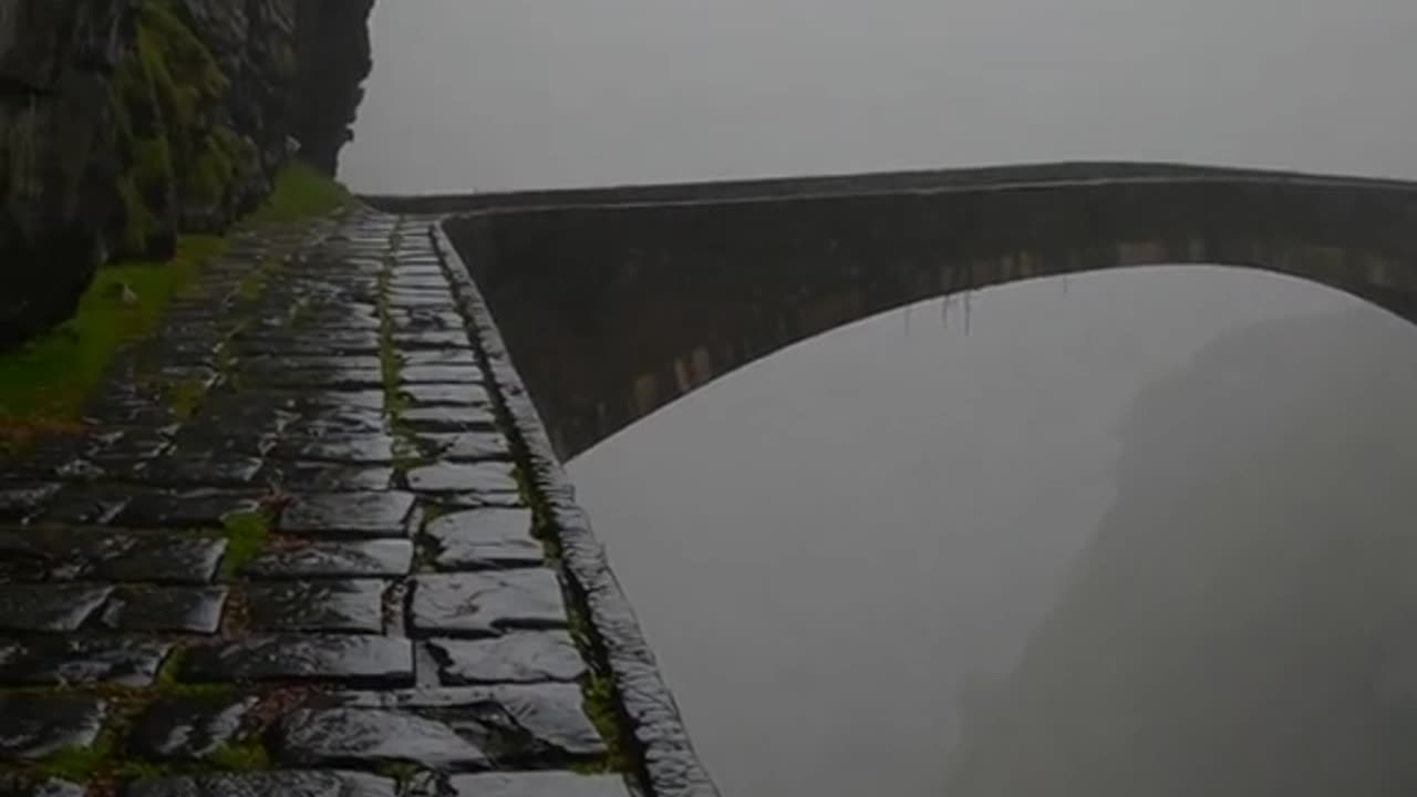 the bridge of plaka