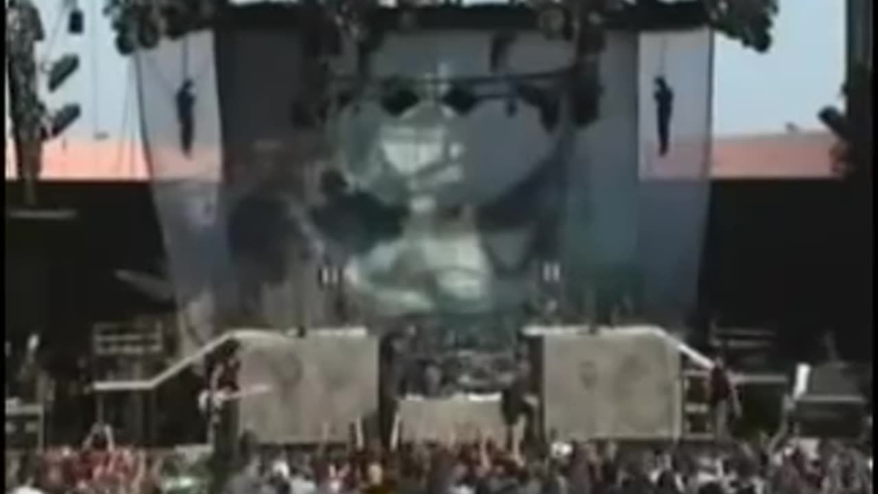 Disturbed Fear (Live @ HBO Reverb) 2001 HD