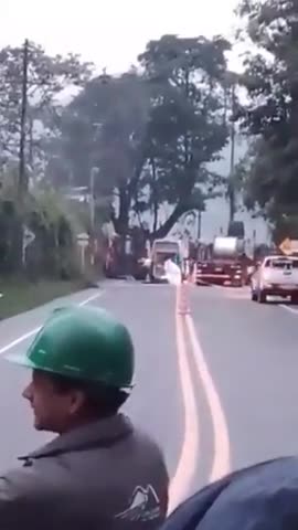 Murieron 5 integrantes de una familia que viajaban como polizones