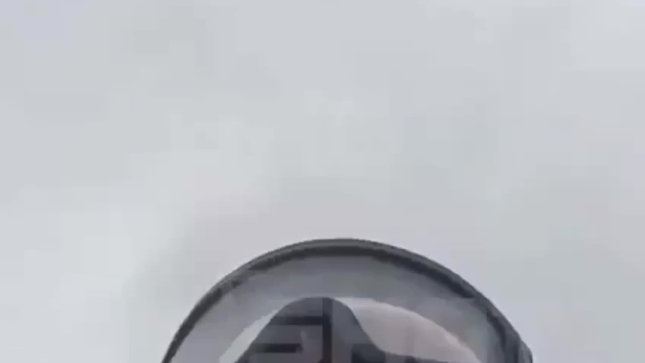 👀💥 The Russian captures the first minutes after the explosion at the enterprise