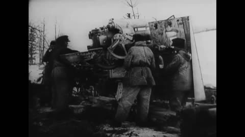 88mm_flak_battery_near_lake_peipus_firing