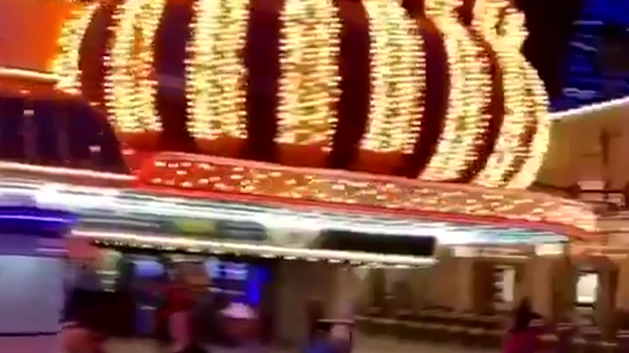 Dude throws a flying knee at a cop and then gets a