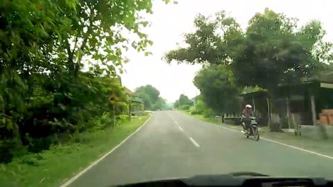 How smart driving on road narrowed part two