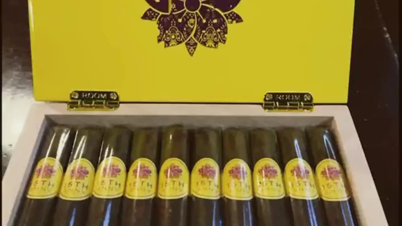 15th Anniversary (Room 101) 6x52 Toro #MattBooth #CigarOfTheDay #CigarReview #Review #PCA2025