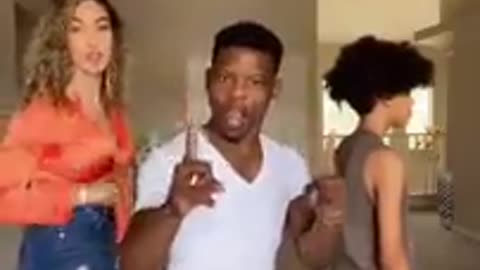 Breaking: Chicken Dance Prank on Braylon #Shorts #thebeverlyhalls