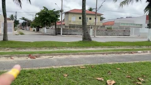 Oportunidade Única! Apartamento Pé na Areia com Vista Incrível do Mar