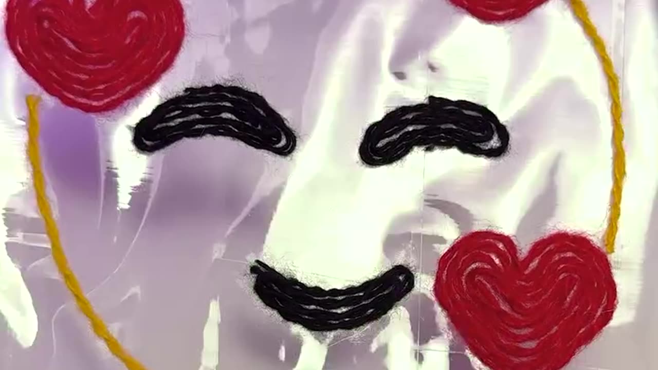 Turning simple threads into adorable smiley art 😊🧵