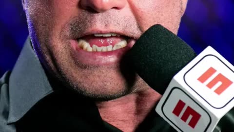 Carrie Underwood Beats Online Hate with Joe Rogan’s Famous Ghosting Technique - WorldEye