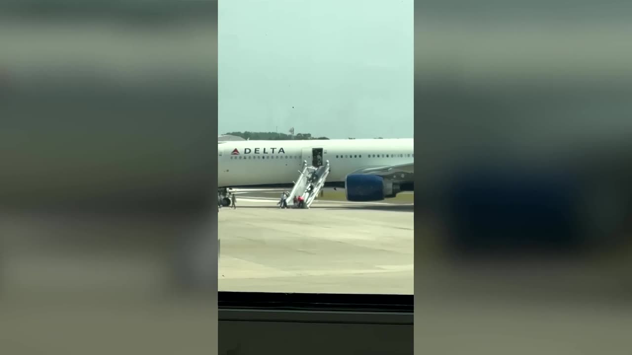Engine fire forces evacuation of Delta plane in Orlando