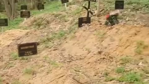 Russian Soldiers Taking Ground