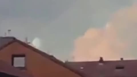 👀 Do You Believe in Aliens? 👽🛸 What’s Hiding in Our Skies…