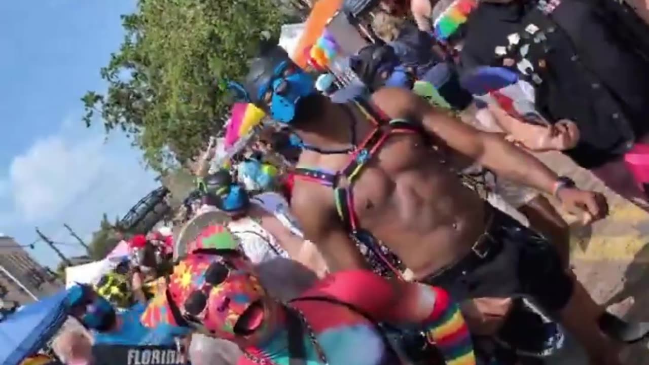 Tampa Pride 2025: Un Desfile Inapropiado que Alarma a Florida