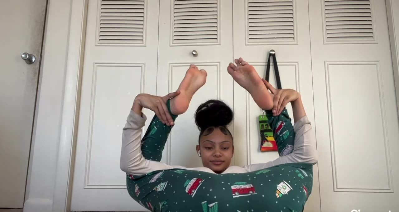 Imanii Bends - Quick Yoga Deep Flow Relax | Day 2 😏