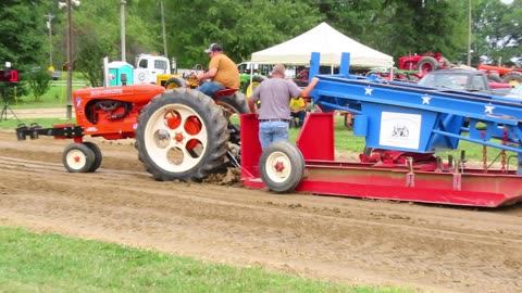 Allis Chalmers tractor in a tractor pull in Marshallville, Ohio