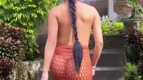 Do you like a tropical girls nqked in a see true dress