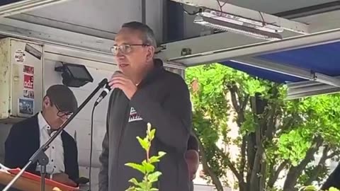 Ralf Ludwig spricht in Aschaffenburg beim Tag der Pressefreiheit