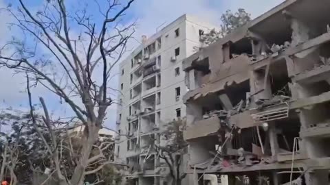 Aftermath of Iranian missile strike in Tel Aviv