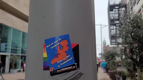 Demonstratie tegen Drag Queen voorleesmiddag Rotterdam 16-04-2023 12/17