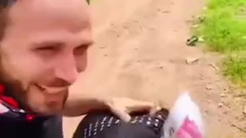 4 minutes of Good Deeds by humanity.