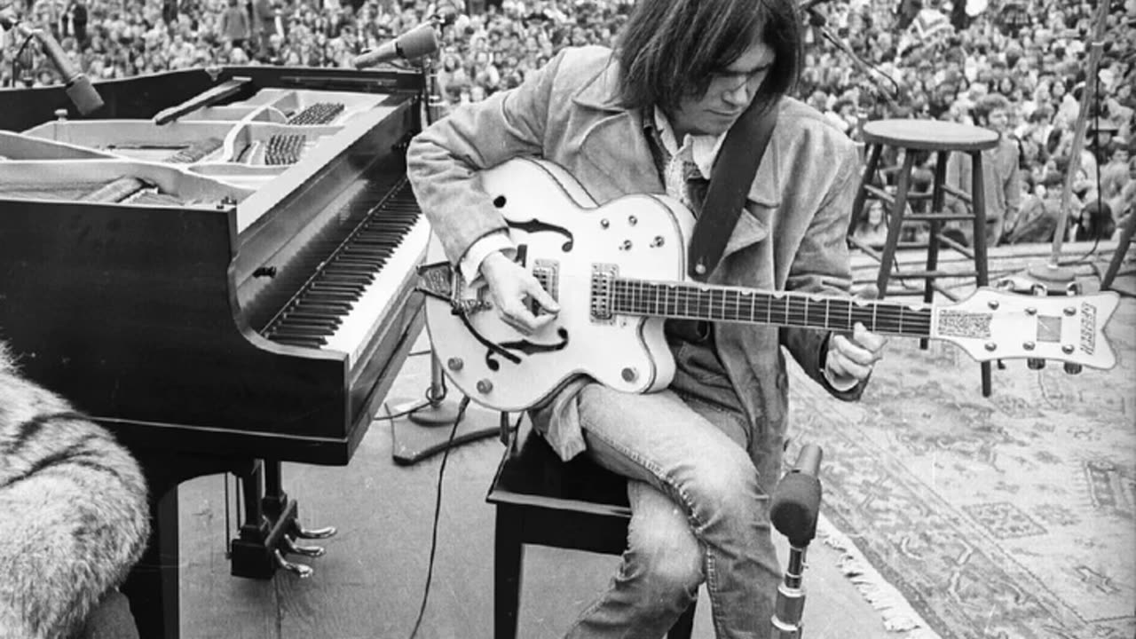 Canadian Artist of the Week ...