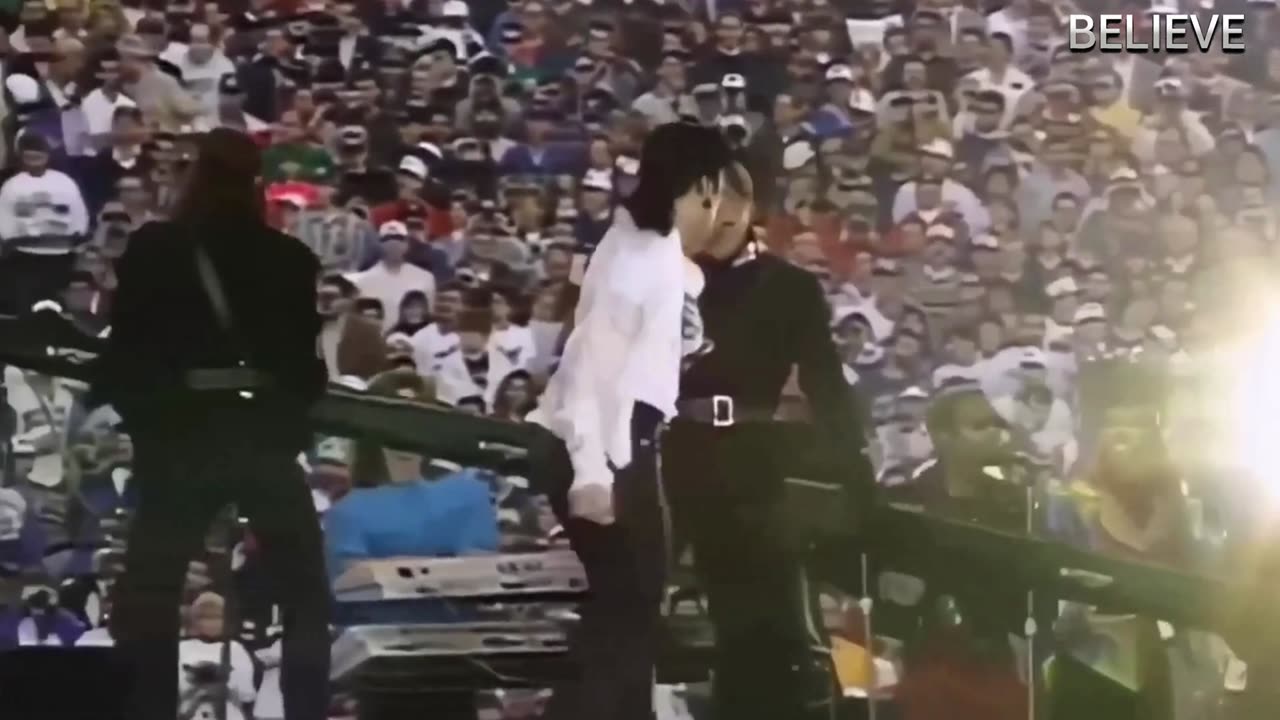 MICHAEL JACKSON BIOPIC INTO TWO PARTS? COMEBACK PLAN & LATEST NEWS!