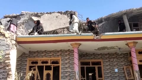 Why are tensions flaring again between Afghanistan and Pakistan?