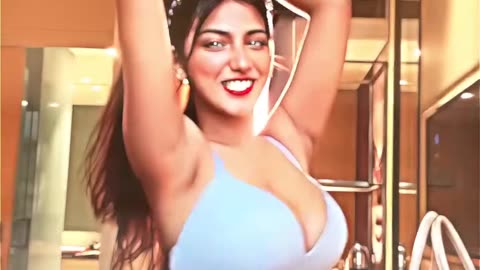 HOT INDIAN YOUTUBER
