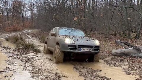 😎 Porsche Cayenne SUV mode ON