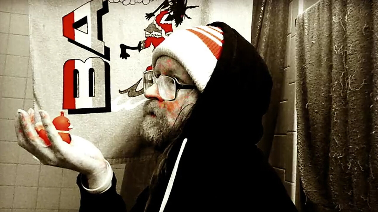 MICKMOvidX or MICKMO'S BOOK OF LIFE VIDEO 22 _ [PHILOSOPHIES ONNA TOILET...AKA P.O.T.!] _ 4K REDUX!