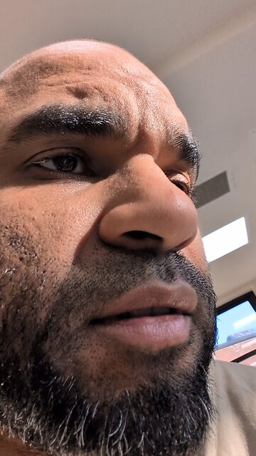 I want to see mostly the car not scenery.