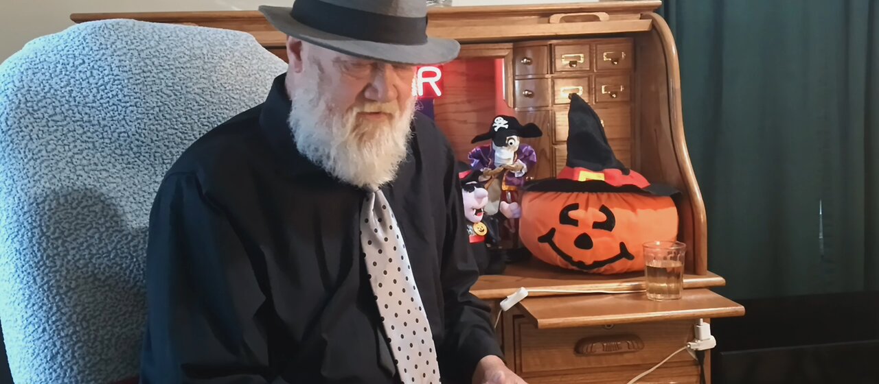 The History of Halloween!!