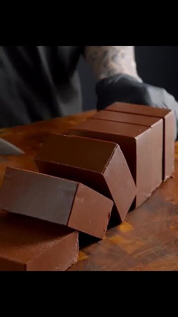 Mention the chocolate lover