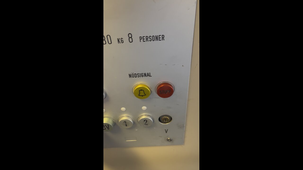 Elevator tour