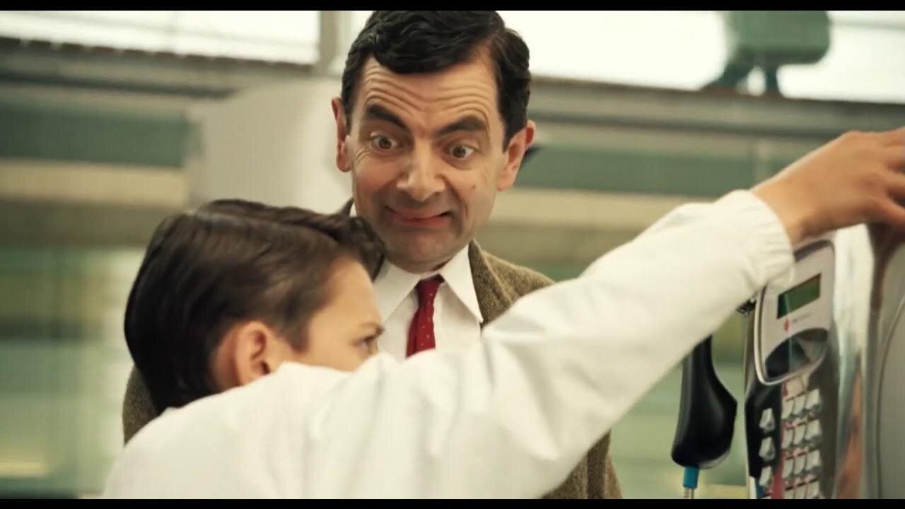 Wrong Number Mr Bean! | Mr Bean's Holiday Movie Clip | Mr Bean Comedy Video