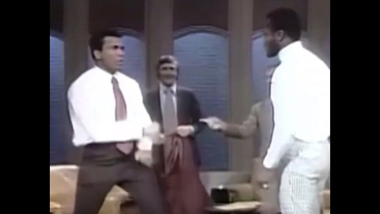 Muhammad Ali vs Dick Cavett vs Joe Frazier #muhammadali #joefrazier #dickcavett